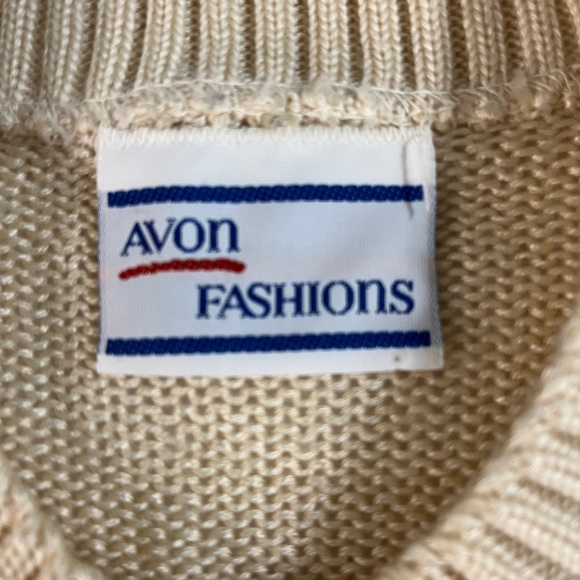 Avon Fashions Cream Sweater with Big rainbow stripes XS vintage preppy - Picture 2 of 5